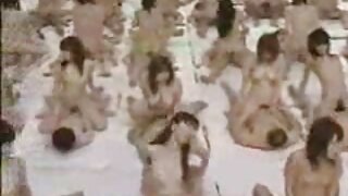 ელეგანტური ძუ ნიკი კ ...